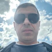  ,   Vako, 43 ,   ,   