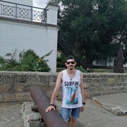  --,   Alexs, 44 ,   ,   , c , 