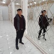  ,  Bek, 28