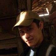  ,   Oskar, 44 ,   