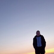  ,  Vlad, 23