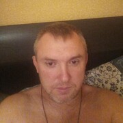  ,  Aleks, 42