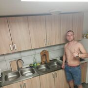  ,   Vladimir, 33 ,   ,   