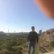  ,  Armen, 45