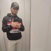  ,  Akbar, 26