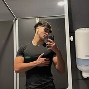  --,  Leo, 23