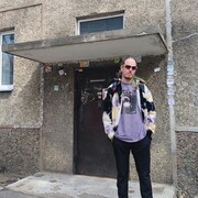  -,   , 32 ,   ,   