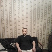  ,  Vadim, 32