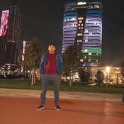  ,  Mansur, 32