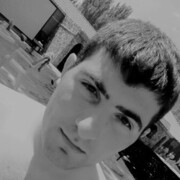  ,  Anton, 32