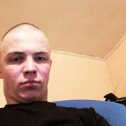  ,  Radik, 28