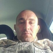  ,  Alex, 44