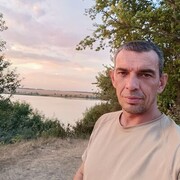  -,   Andriy, 44 ,   ,   
