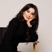  ,   Elena, 39 ,   ,   , c 
