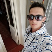 ,   Ruslam, 38 ,  