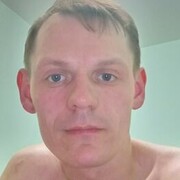  ,   Maxim, 34 ,   ,   , c , 