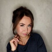  ,   Veronika, 37 ,  