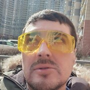  Denpasar,  Vladimir, 42