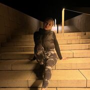  ,  Kasandra, 22