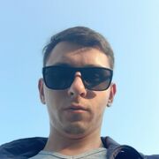  ,   Sasha, 25 ,   ,   
