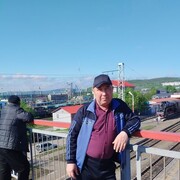  ,   Xamdam, 48 ,     , c 