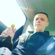  ,   Denis, 39 ,   ,   