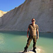  ,   Artem, 37 ,   ,   , c , 
