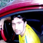  ,   Brunet, 43 ,   
