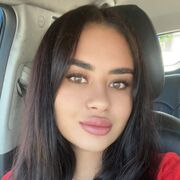  ,  Anastasia, 23