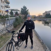  Warszawa,   Viacheslav, 32 ,  