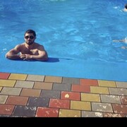  ,  Hrach, 29