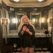  ,   Julia, 53 ,   ,   