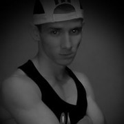  ,   Aleks Bandit, 32 ,   ,   , c 