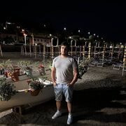  ,   Ruslan, 32 ,   ,   