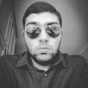  ,  Davit, 26