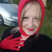  ,   Anna, 38 ,     