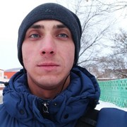  ,   Denis, 32 ,   ,   , c 