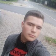  Miechow,  Oleg, 25