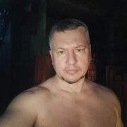  ,  Patrik, 43