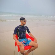  ,   Hamza, 21 ,   ,   