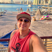  ,  Artur, 34