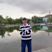  ,   Viktor, 64 ,   