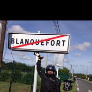  Bochum,   , 49 ,     , c 