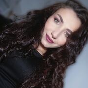  ,  Nadya, 27
