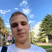  ,  Nicoloc, 23