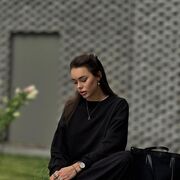  ,   Nika, 25 ,   ,   
