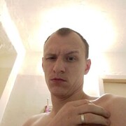  ,  Makson, 27