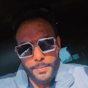  ,  Hosam, 30