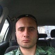  ,  cada, 35