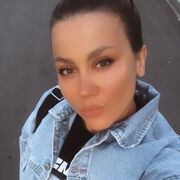  ,   Tanya, 35 ,   ,   